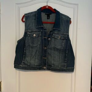 Lane Bryant Women’s Blue Denim Vest
